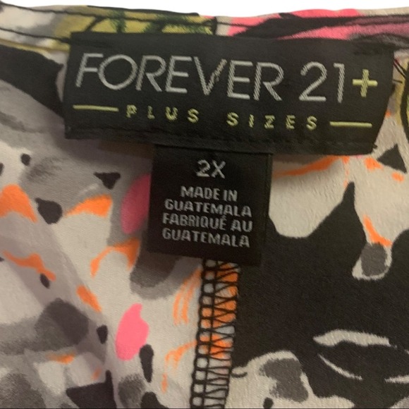 Forever 21 Floral Blouse – Size XXL - Picture 5 of 6